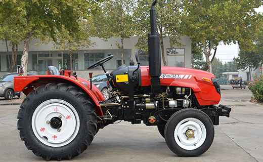 AG百家乐-450型拖拉机